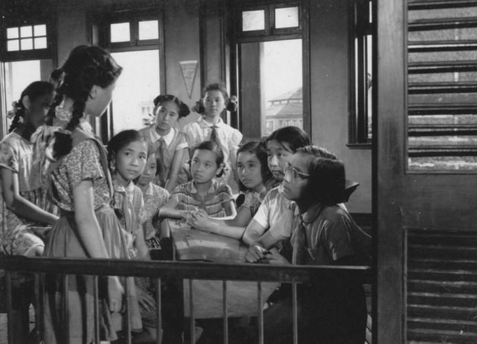 大跃进中的小主人 摄制服务记录时代浪潮